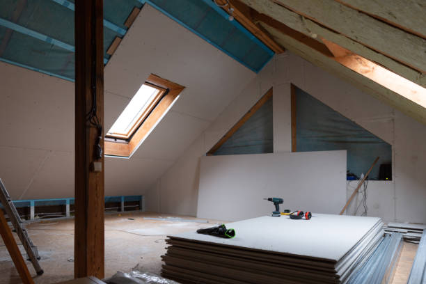 Best Attic Insulation Installation  in Newaygo, MI